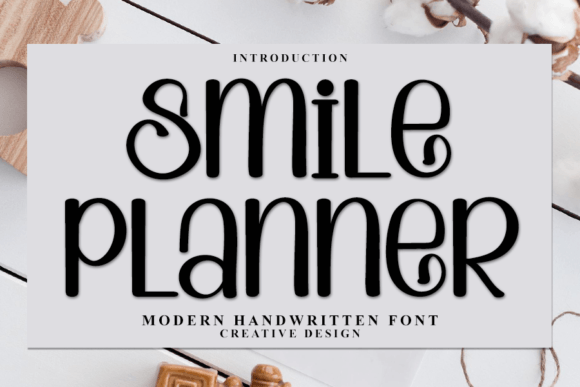Smile Planner: A Handwritten Font for Editorial Elegance